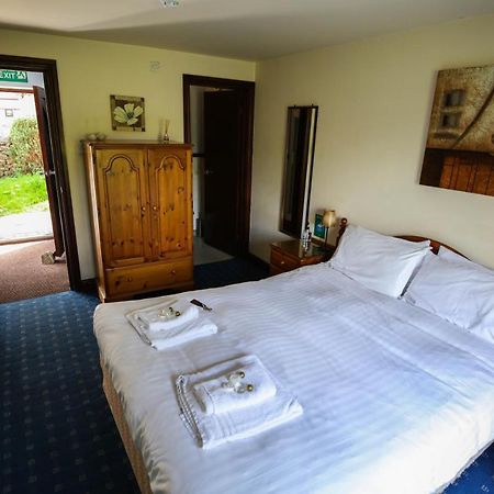 Oyo Ye Olde Bowling Green Inn (Adults Only) Bradwell  Exteriér fotografie
